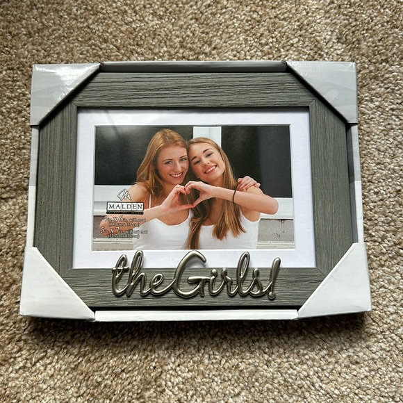 Picture Frame & Sign - Picture 2 of 3